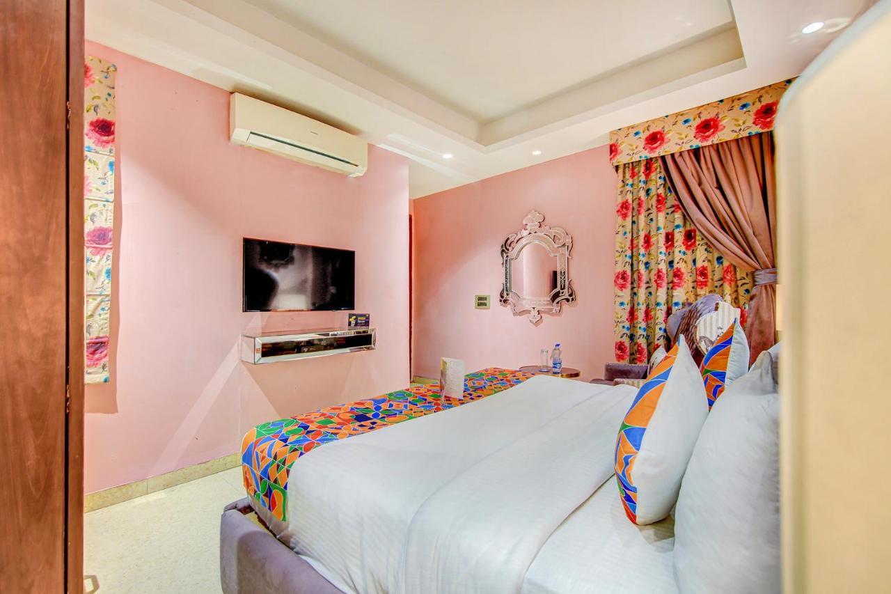 Fabhotel Cotts Villa Vasant Kunj New Delhi Buitenkant foto